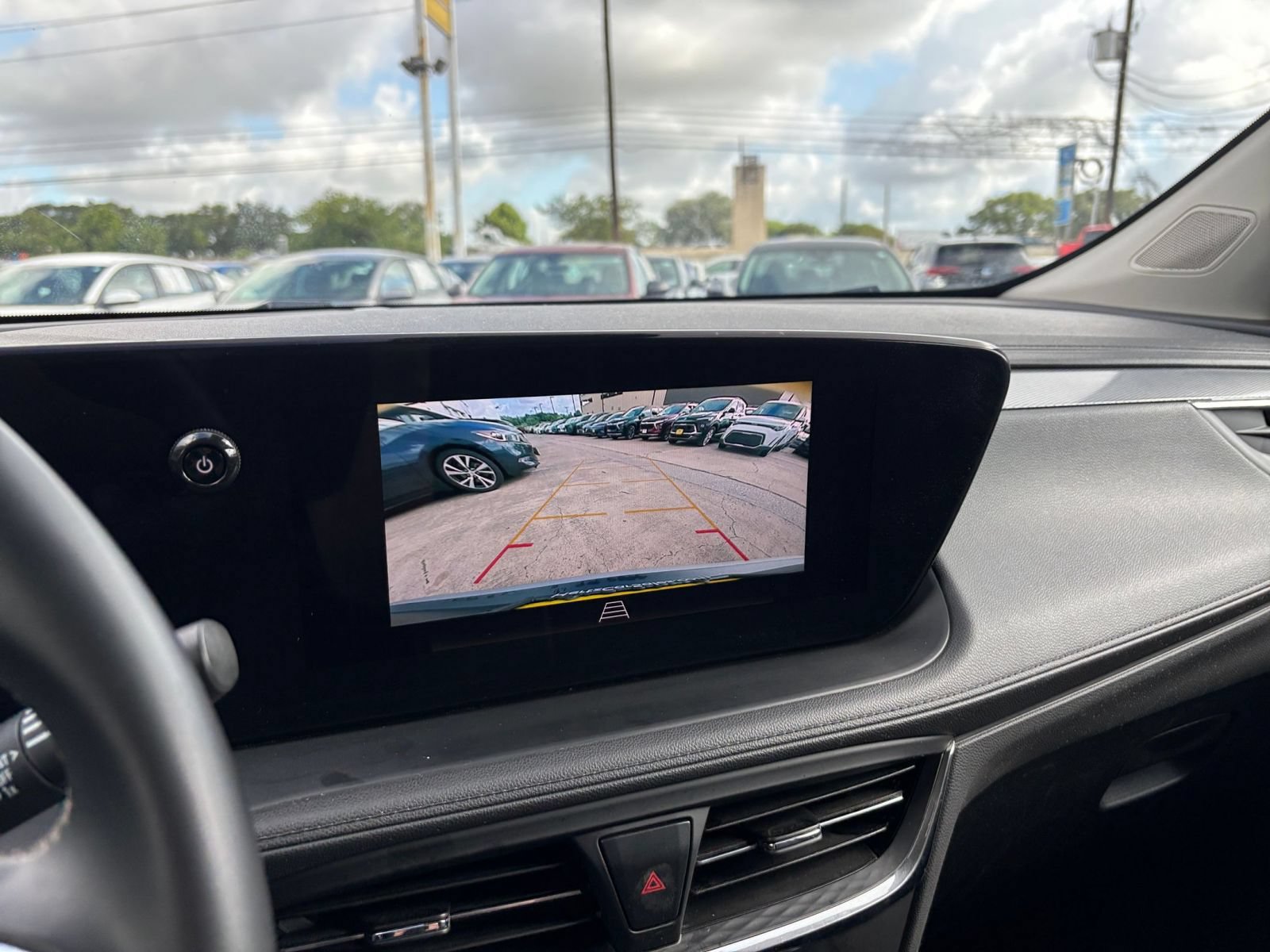 Used 2025 Buick Encore GX Preferred FWD image 22