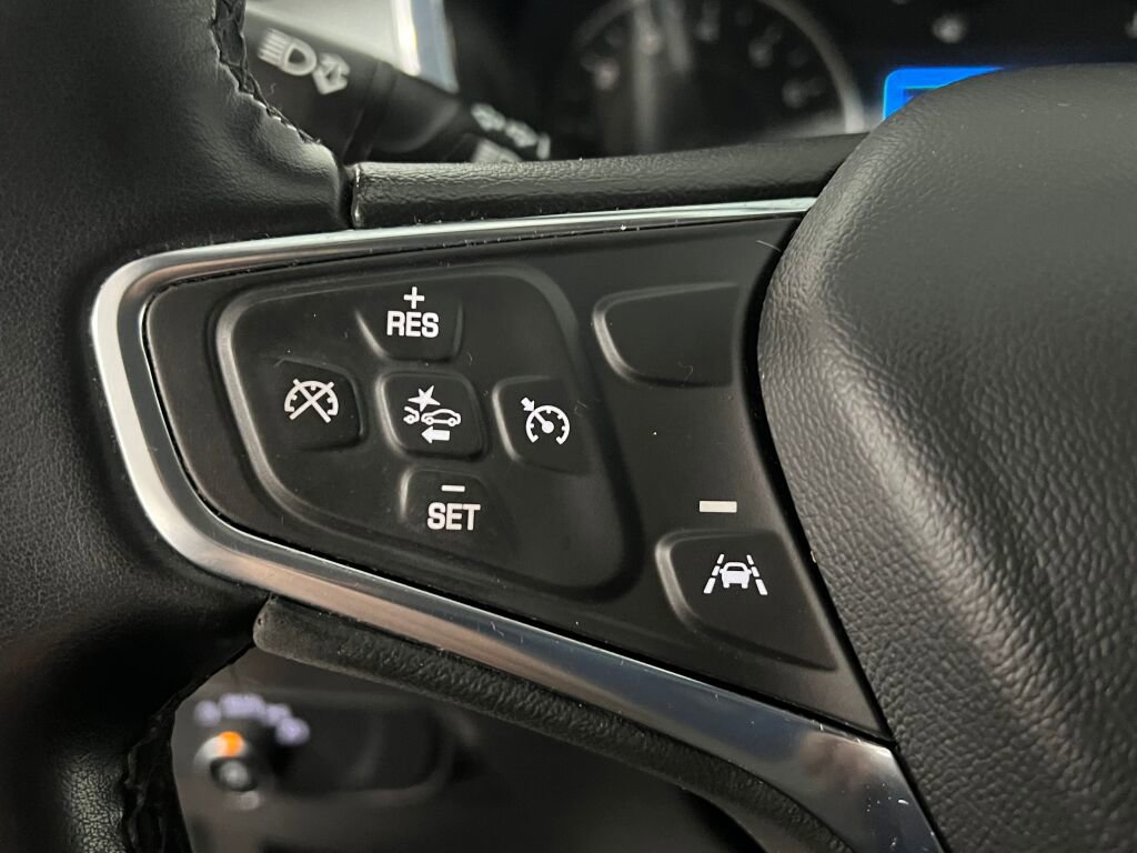 Used 2023 Chevrolet Equinox LT image 11