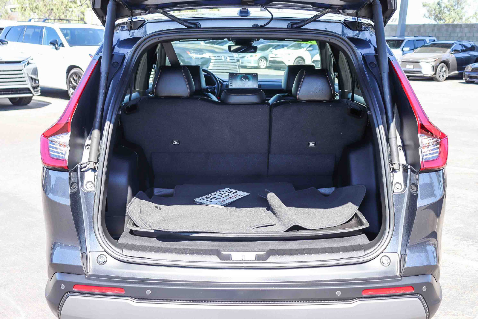 Used 2023 Honda CR-V Sport Touring image 32