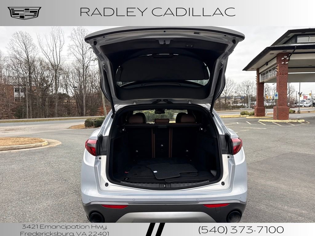 Used 2022 Alfa Romeo Stelvio Ti w/ Active Assist Plus Package image 11