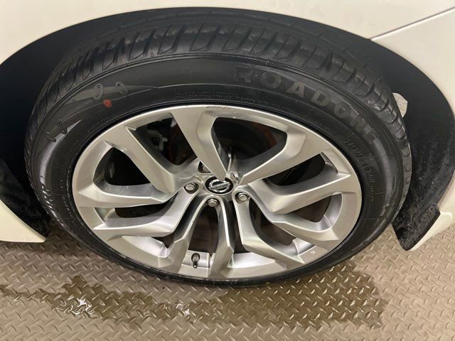 Used 2012 Nissan 370Z Roadster image 18