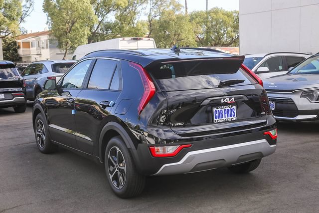 New 2026 Kia Niro EX FWD image 14