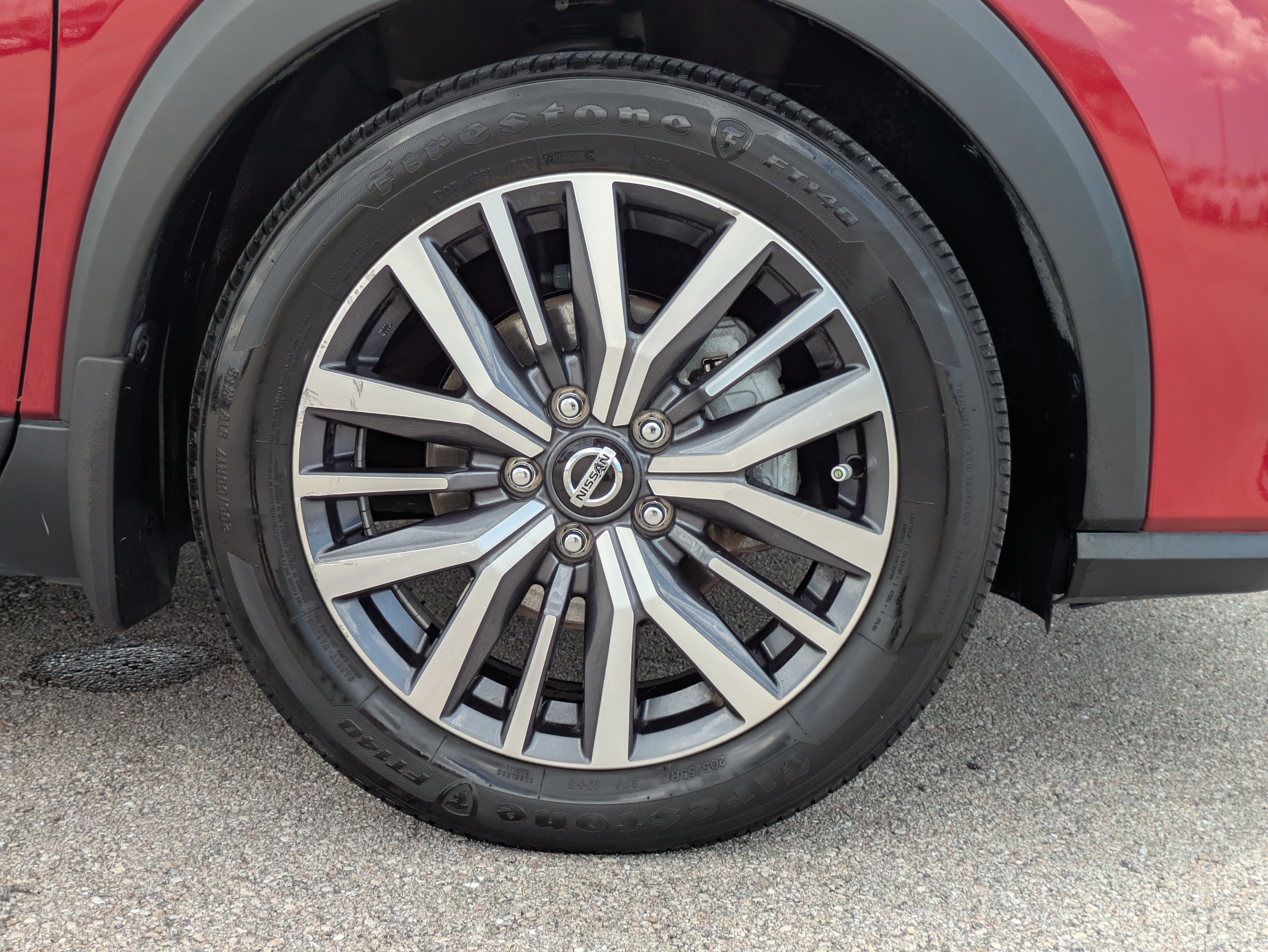 Used 2021 Nissan Kicks SR FWD image 11