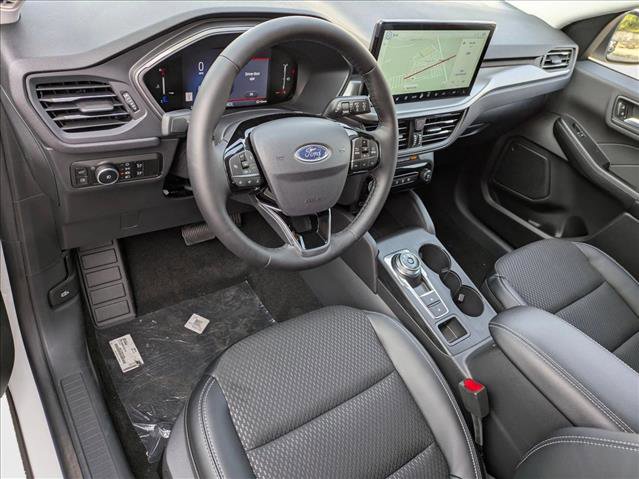 New 2025 Ford Escape SE image 3