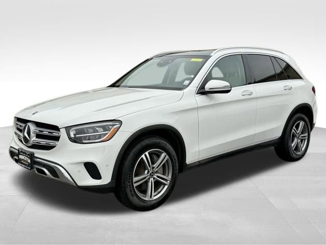 Used 2021 Mercedes-Benz GLC 300 4MATIC image 3