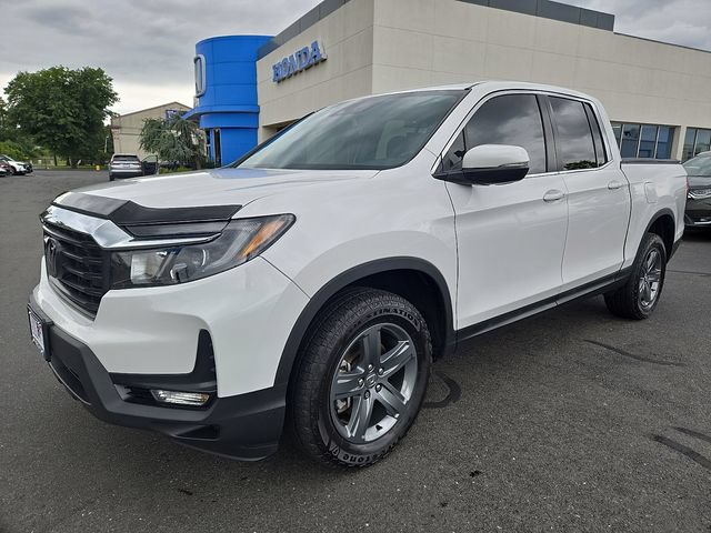 Certified 2023 Honda Ridgeline RTL image 3