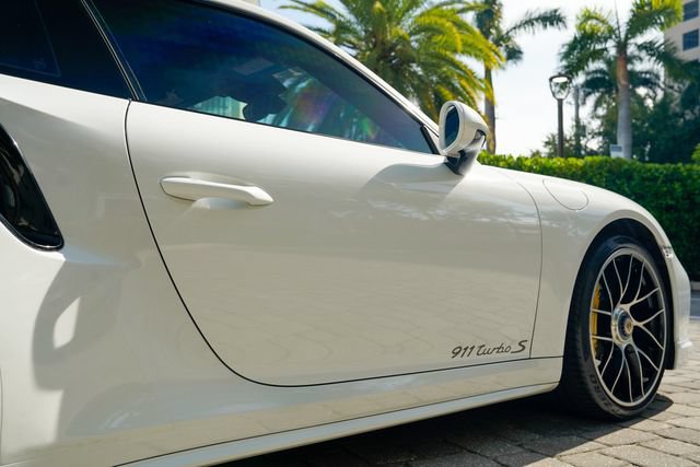 Used 2017 Porsche 911 4 Coupe AWD/4WD image 29