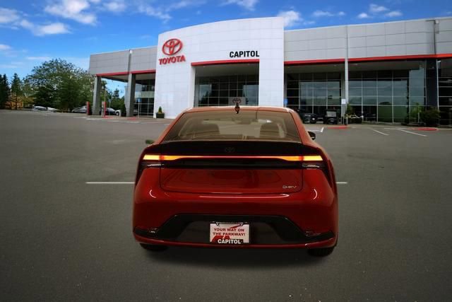 New 2026 Toyota Prius XLE FWD image 3