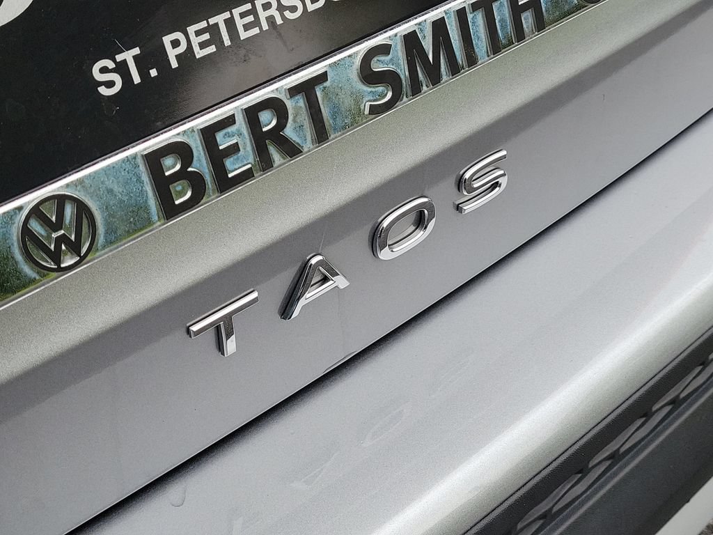 Used 2023 Volkswagen Taos S FWD image 5