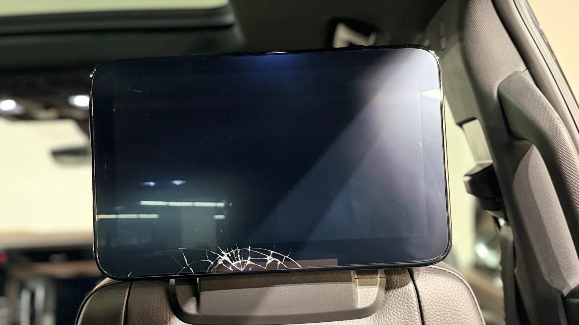 Used 2022 GMC Yukon Denali w/ Denali Ultimate Package image 82