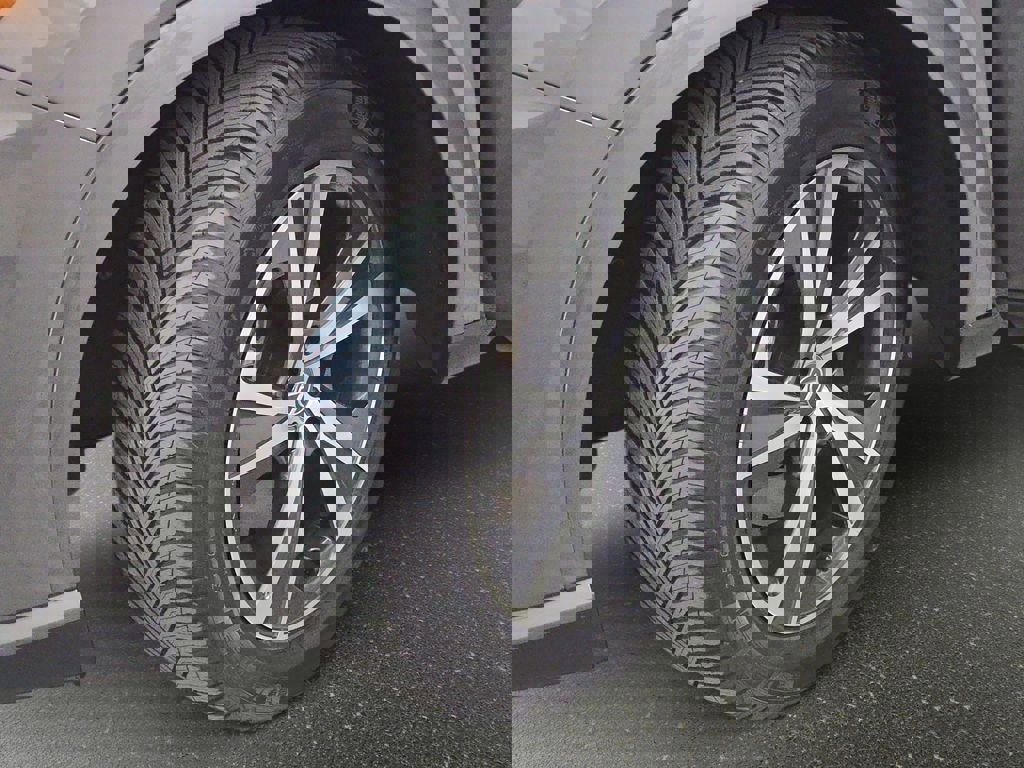 Certified 2023 Lexus RX 350 Premium w/ Cold Area Package image 33