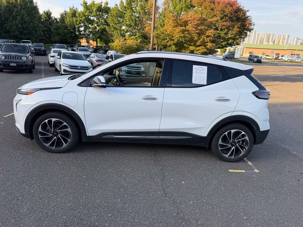 Used 2023 Chevrolet Bolt EUV Premier FWD image 5