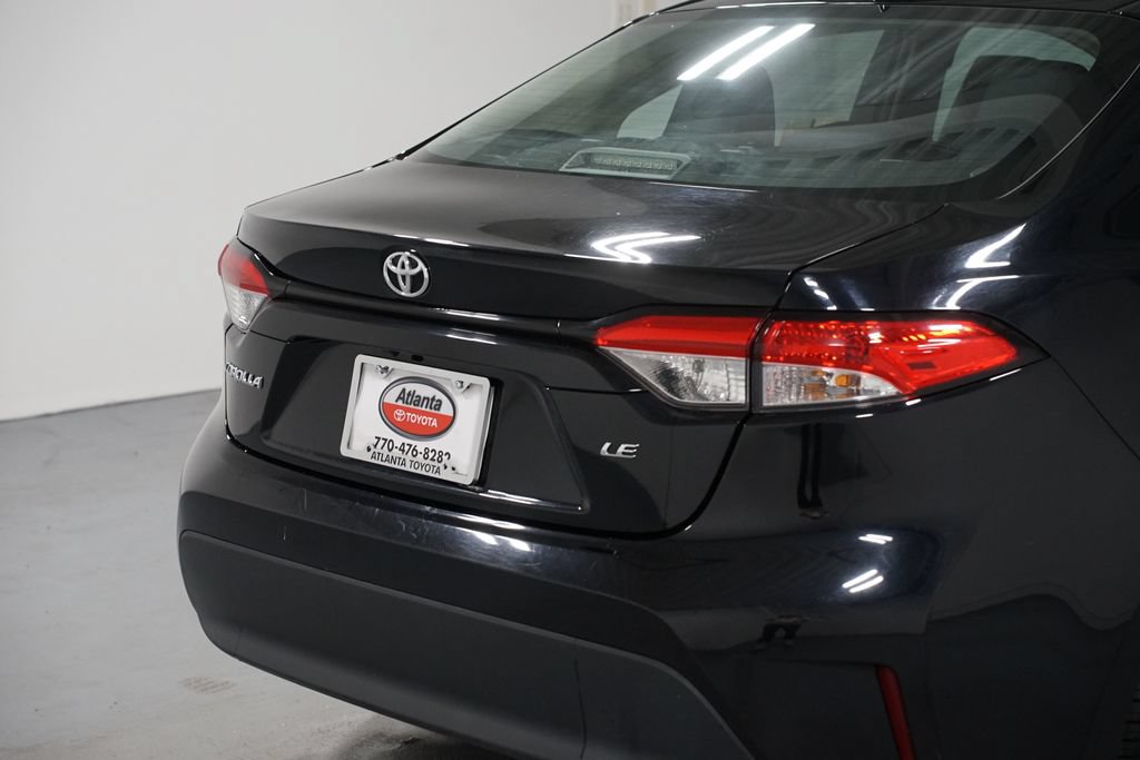 Certified 2024 Toyota Corolla LE FWD image 9