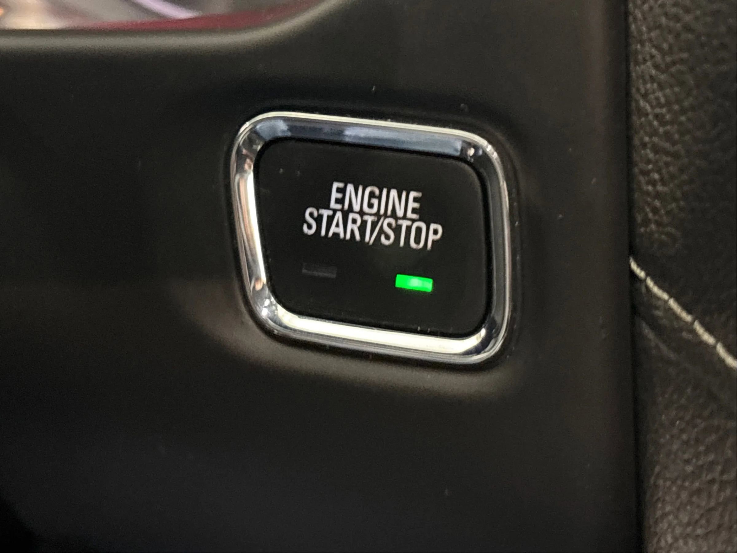 Used 2018 GMC Acadia SLT image 39