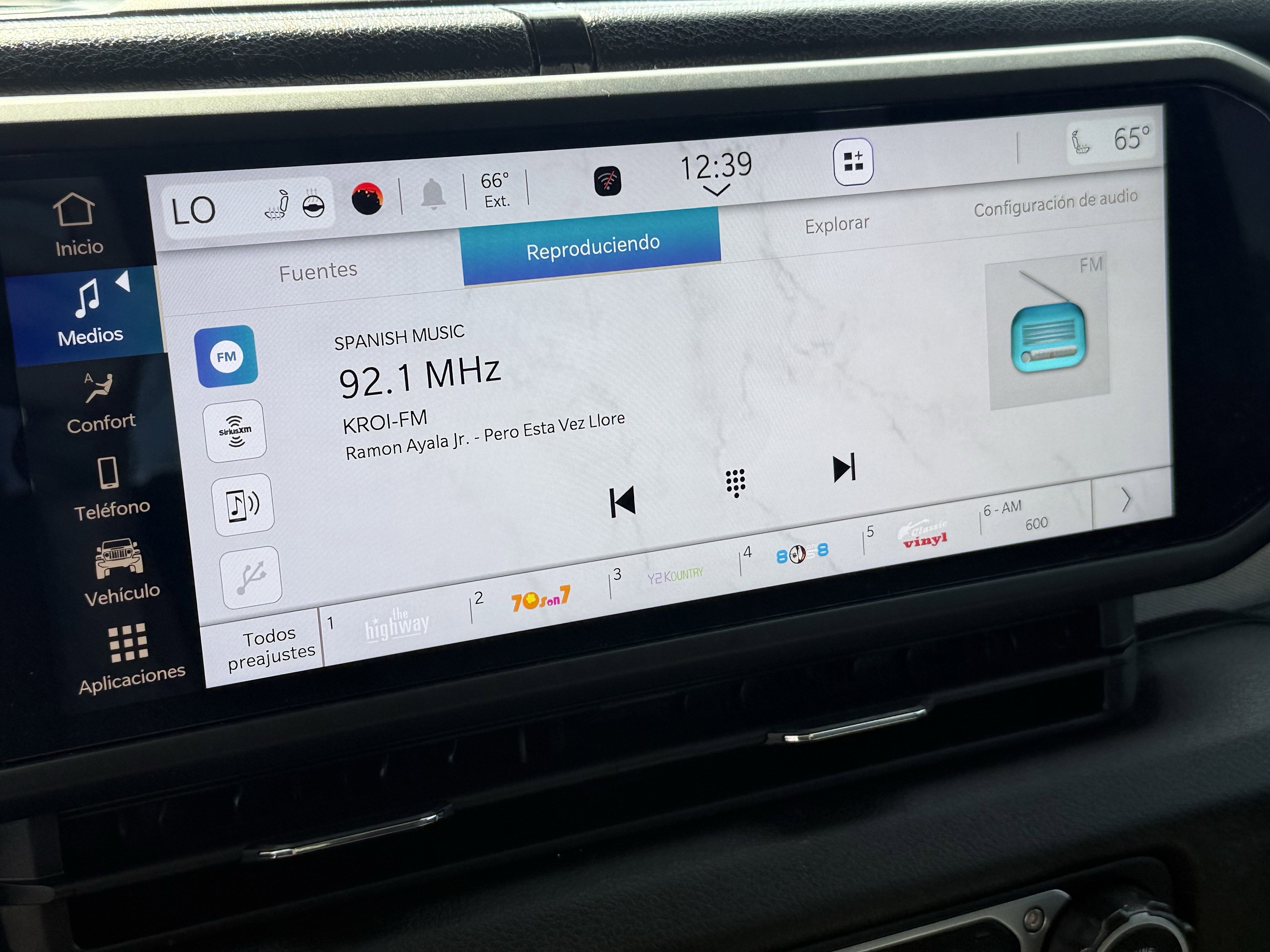 Used 2024 Jeep Wrangler Sport S image 20