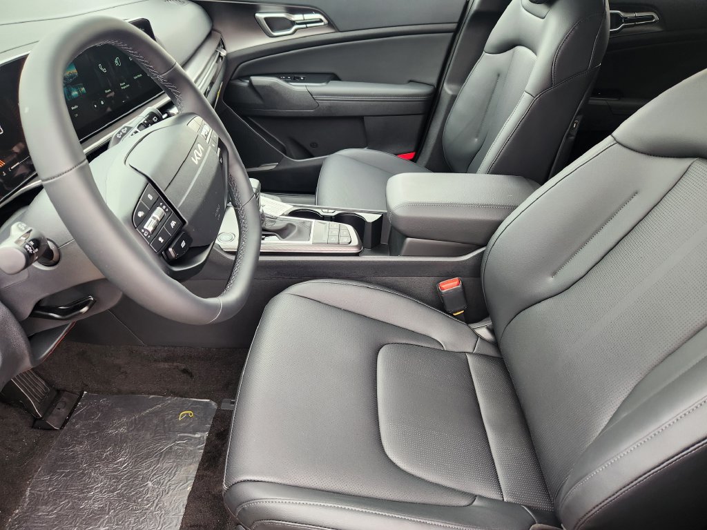 New 2026 Kia Sportage EX AWD/4WD image 6