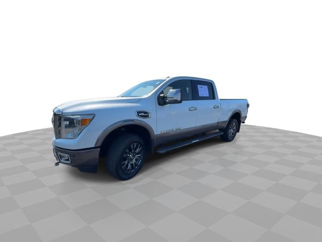 Used 2016 Nissan Titan Platinum Reserve image 4