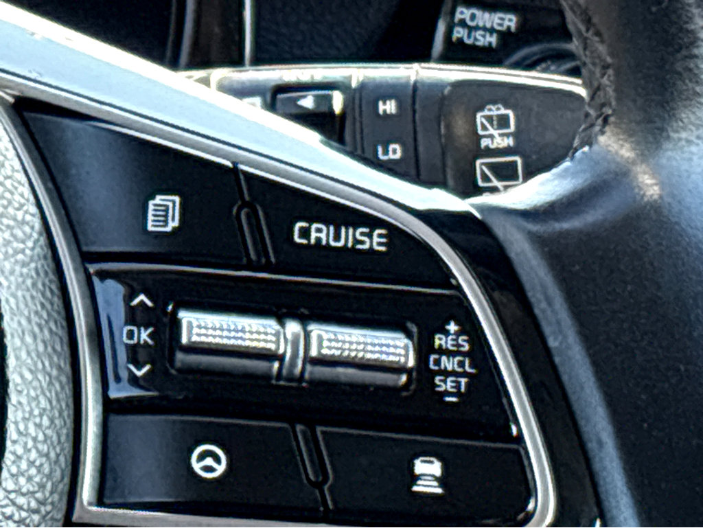 Used 2021 Kia Seltos SX w/ SX Sunroof Package image 12