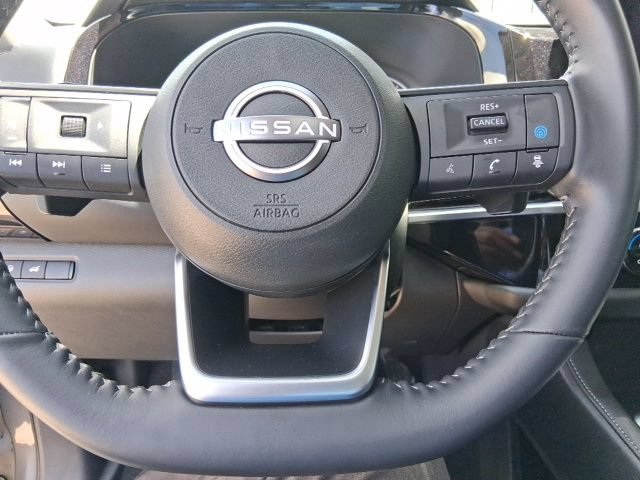 Certified 2025 Nissan Pathfinder SV w/ SV Premium Package FWD image 11
