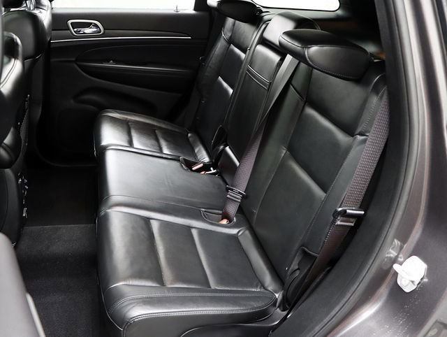 Used 2021 Jeep Grand Cherokee Limited image 11