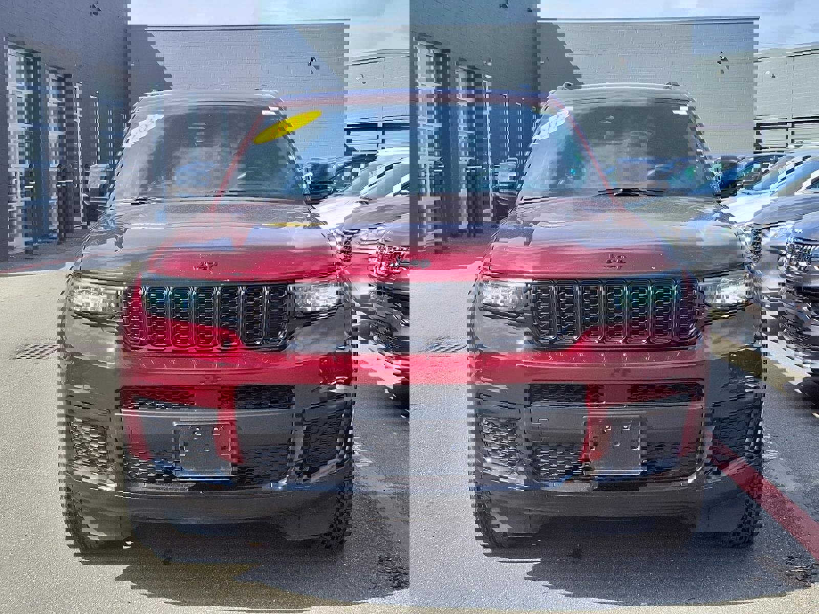 Used 2023 Jeep Grand Cherokee L Laredo image 23