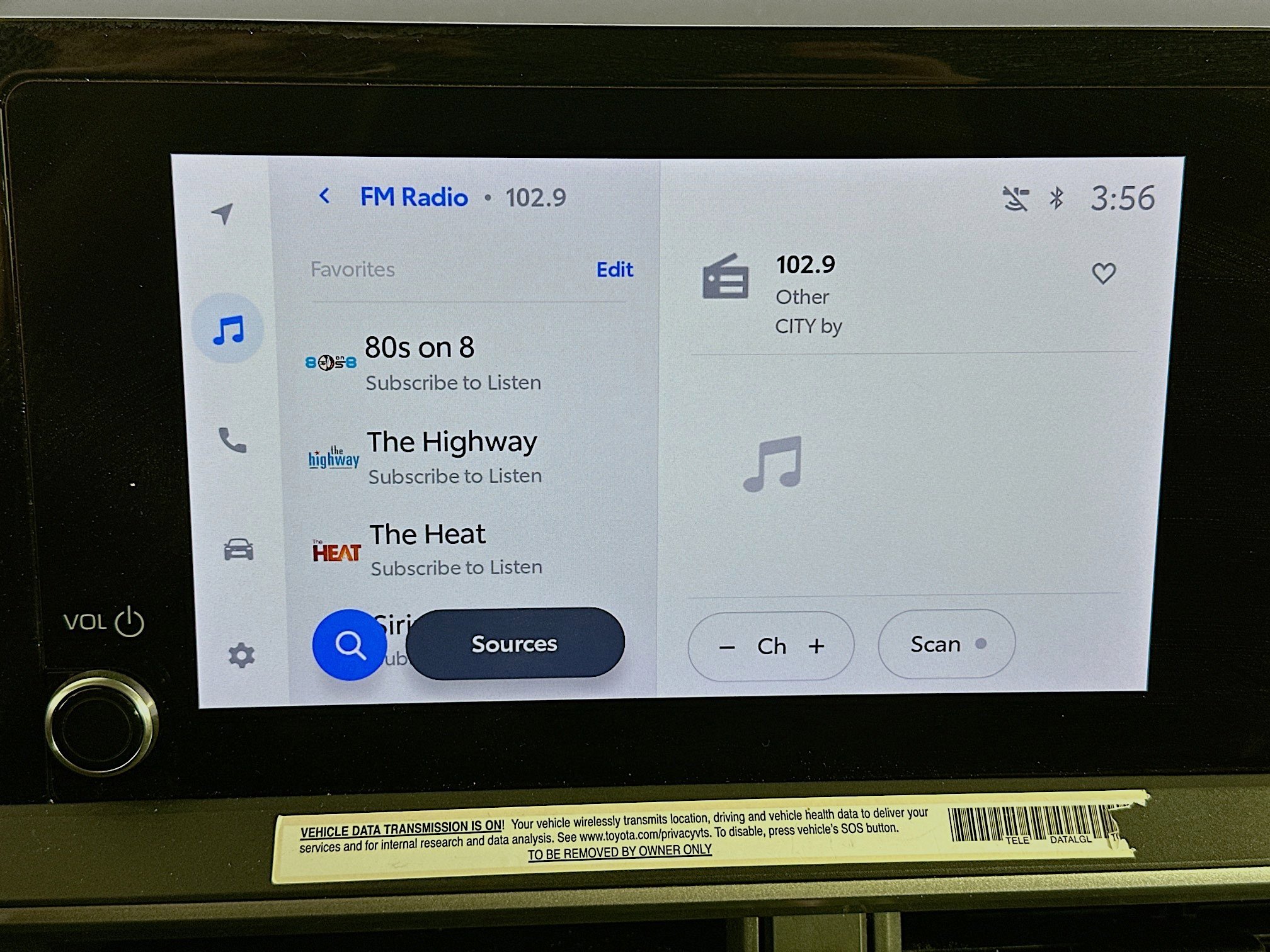 Used 2024 Toyota Prius LE image 21
