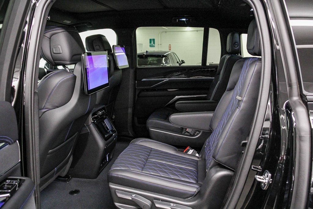 New 2026 Cadillac Escalade IQ Sport 1 image 17