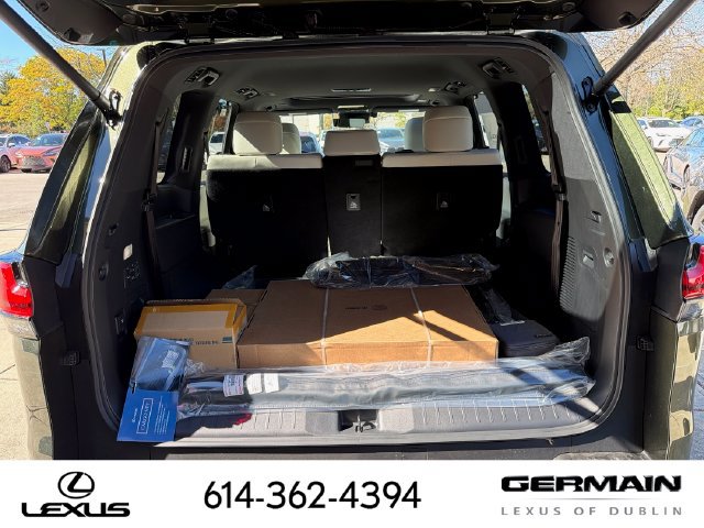 New 2026 Lexus LX 600 4WD w/ Appearance Package image 10