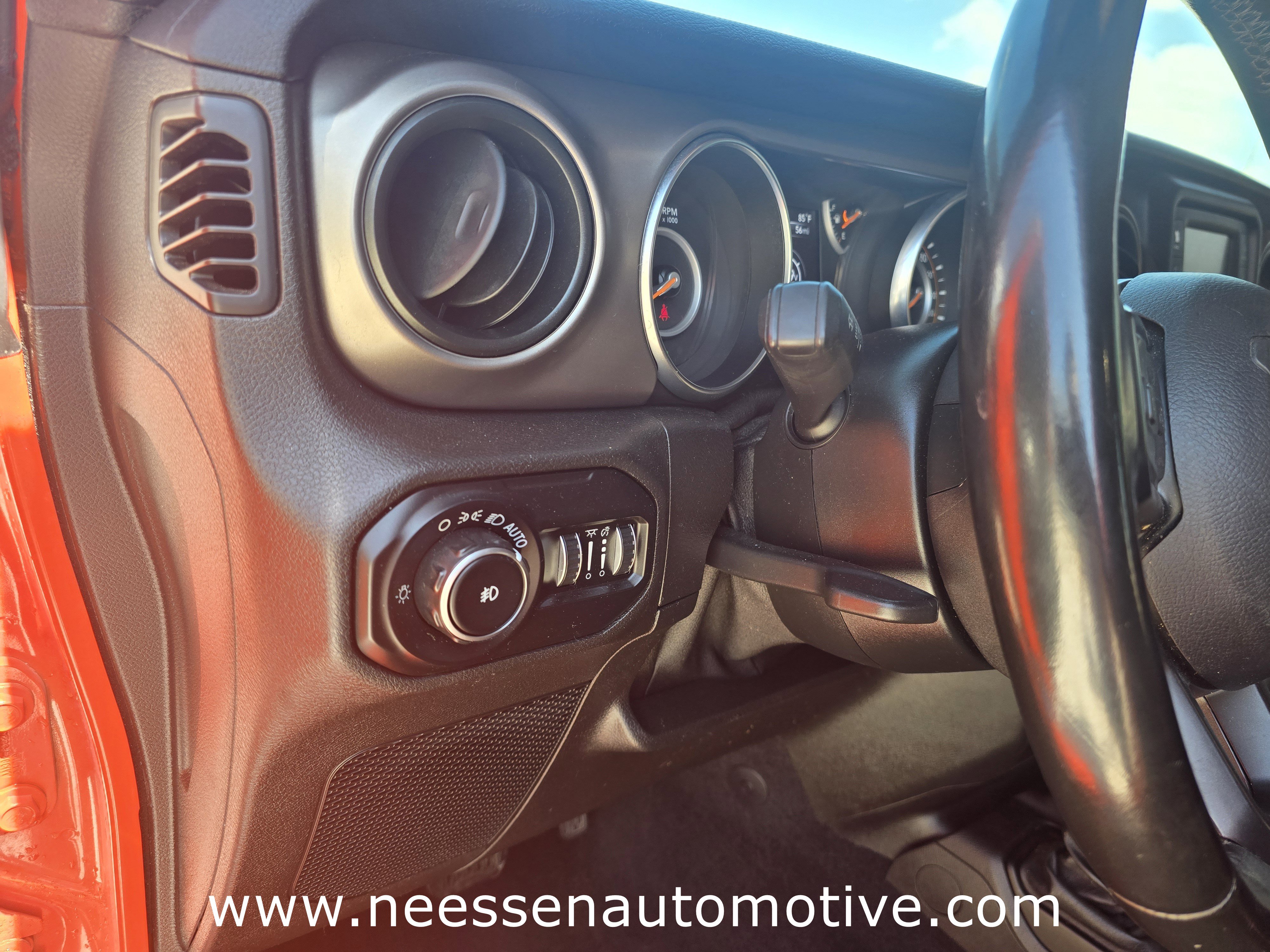 Used 2020 Jeep Wrangler Unlimited Sport S image 16