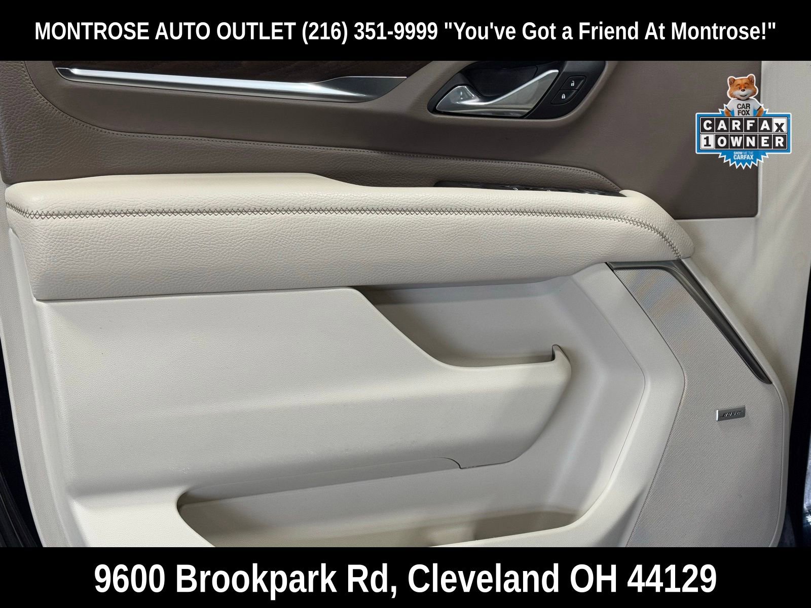 Used 2021 GMC Yukon Denali w/ Denali Premium Package image 11