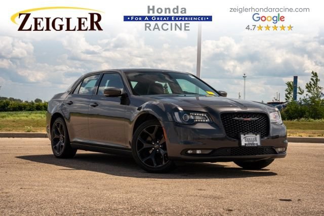 Used 2023 Chrysler 300 S RWD image 1