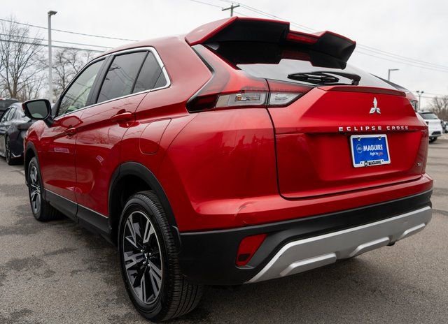 Used 2023 Mitsubishi Eclipse Cross AWD image 8