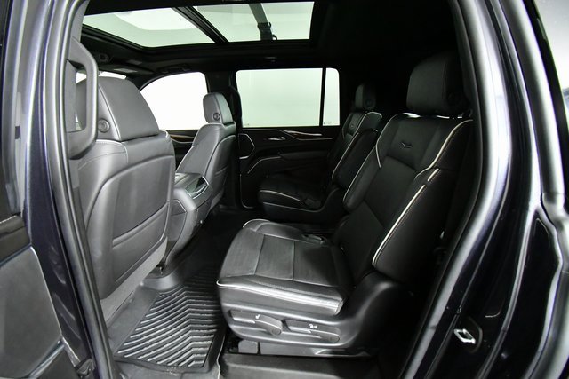 Certified 2022 Cadillac Escalade ESV Premium Luxury w/ Performance Package image 24