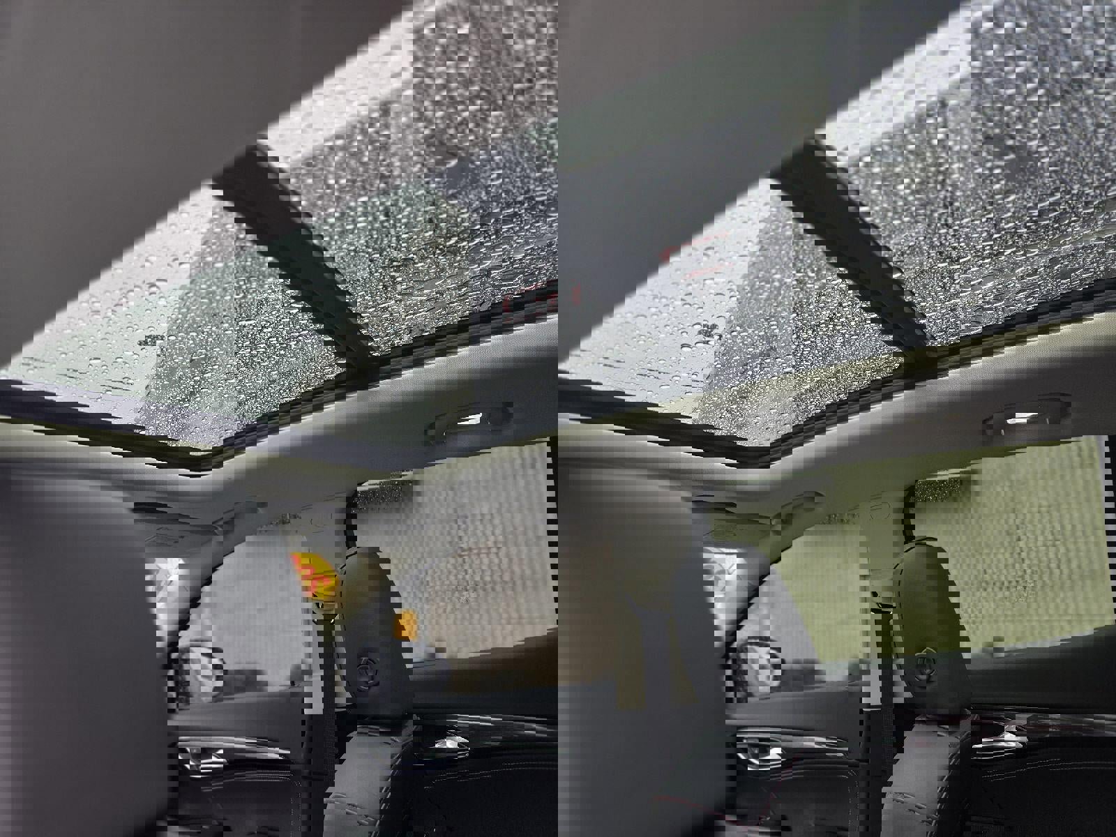 Certified 2023 Buick Envision Essence w/ Sport Touring Package image 33