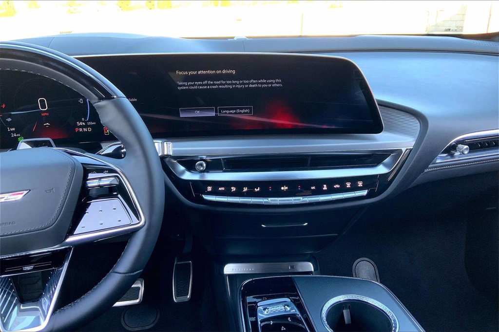 New 2026 Cadillac Lyriq V image 8