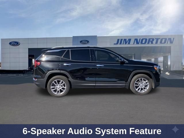 Used 2024 GMC Terrain SLT AWD/4WD image 11
