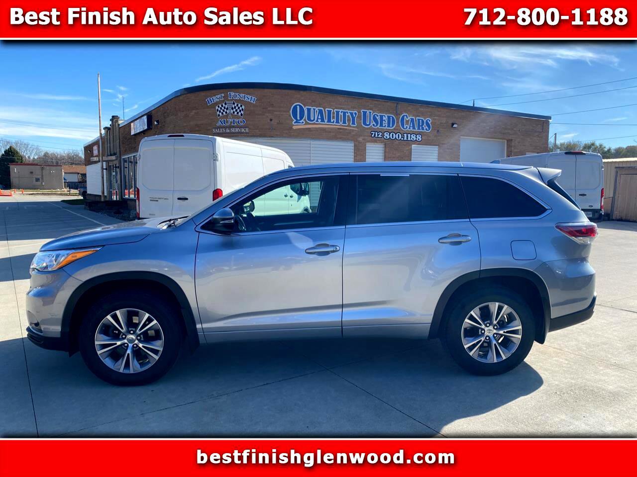 Used 2015 Toyota Highlander XLE image 1