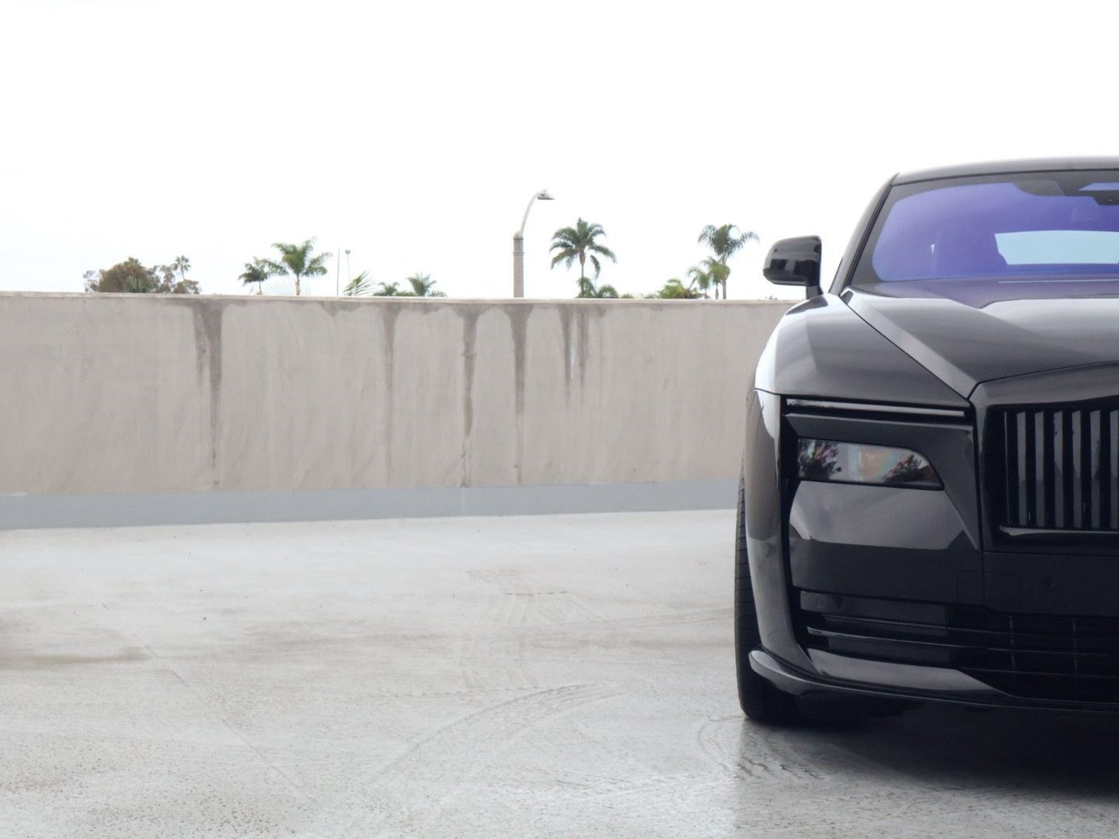 Used 2024 Rolls-Royce Spectre AWD/4WD image 12