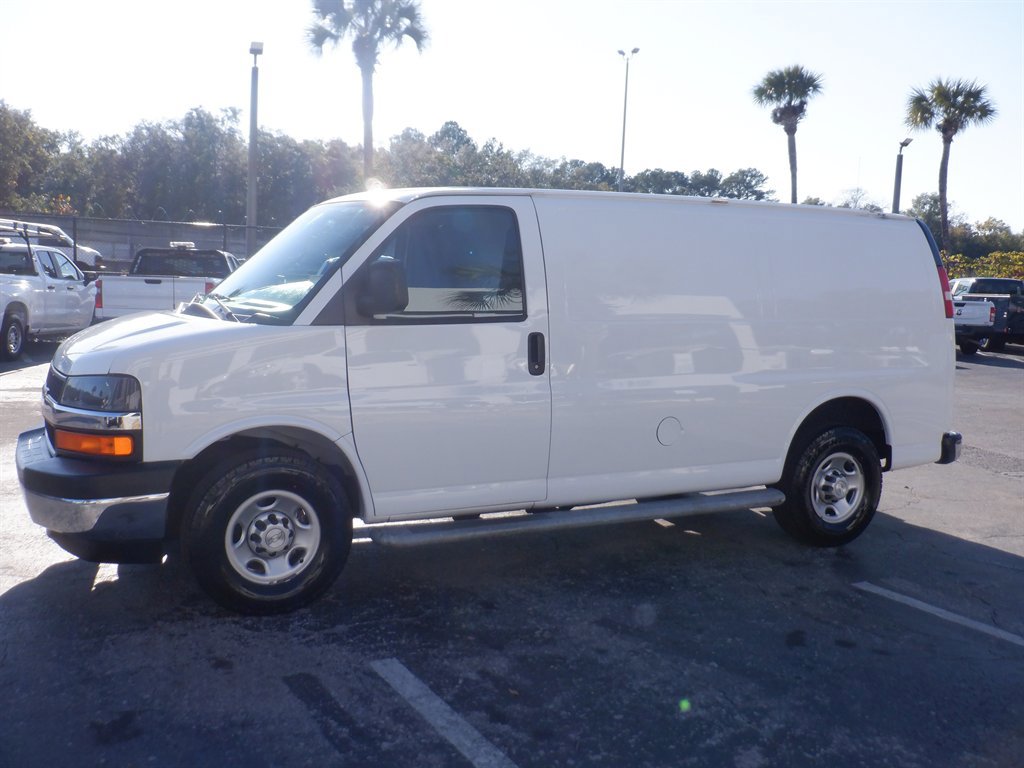 Used 2019 Chevrolet Express 2500 w/ Driver Convenience Package image 2