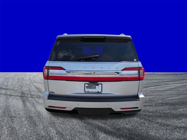 Used 2019 Lincoln Navigator Reserve AWD/4WD image 5