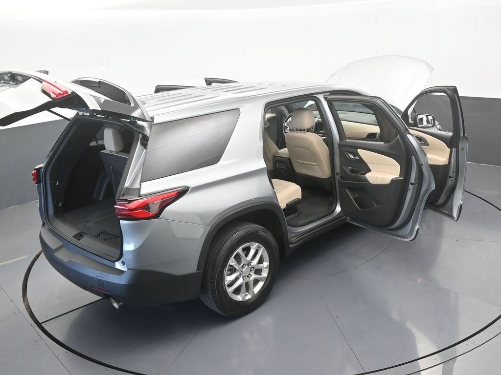 Used 2023 Chevrolet Traverse LS FWD image 64