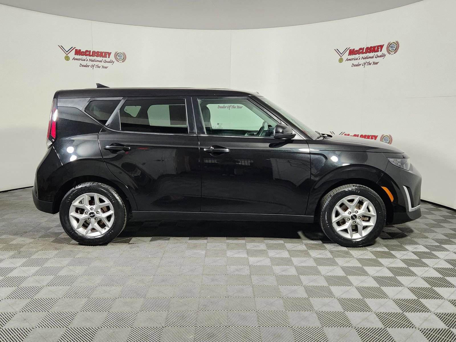 Used 2023 Kia Soul S image 9