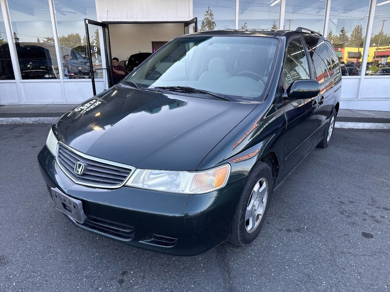 Used 2001 Honda Odyssey EX image 1