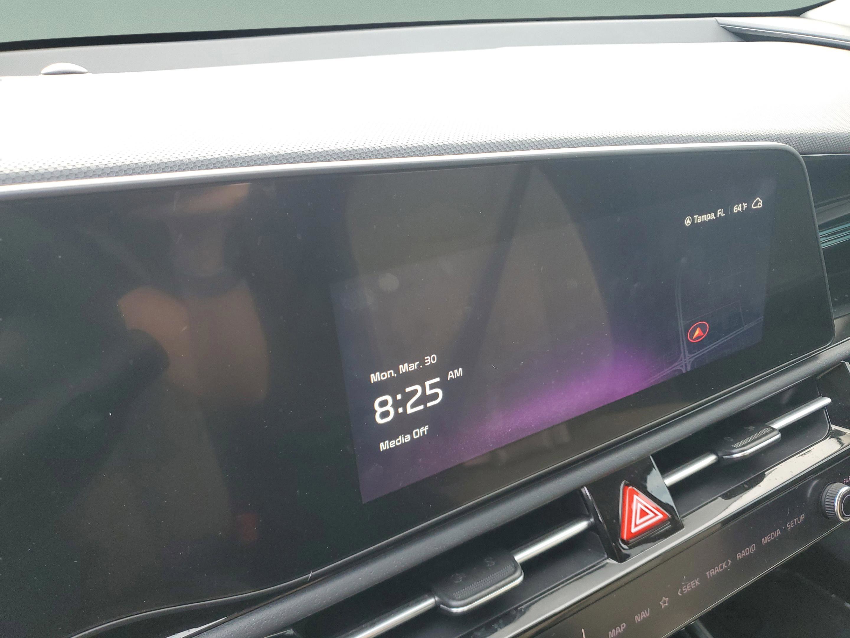 Certified 2024 Kia Niro SX Touring image 23