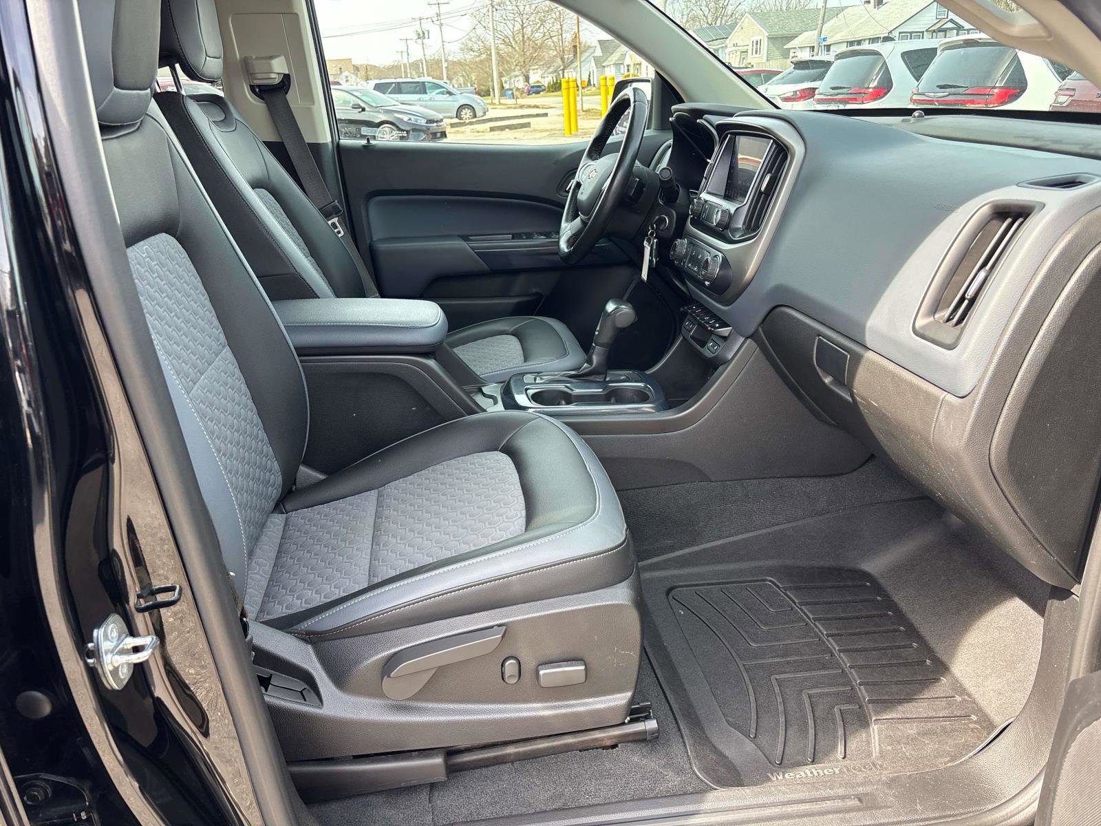 Used 2020 Chevrolet Colorado Z71 image 15