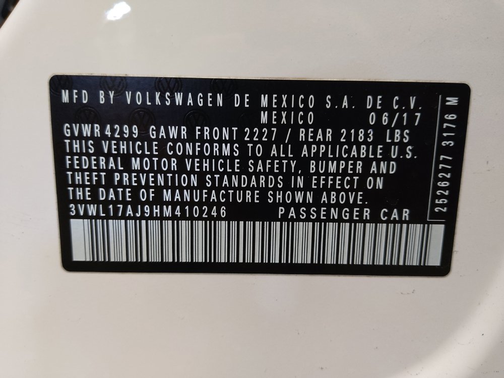Used 2017 Volkswagen Jetta SEL FWD image 33
