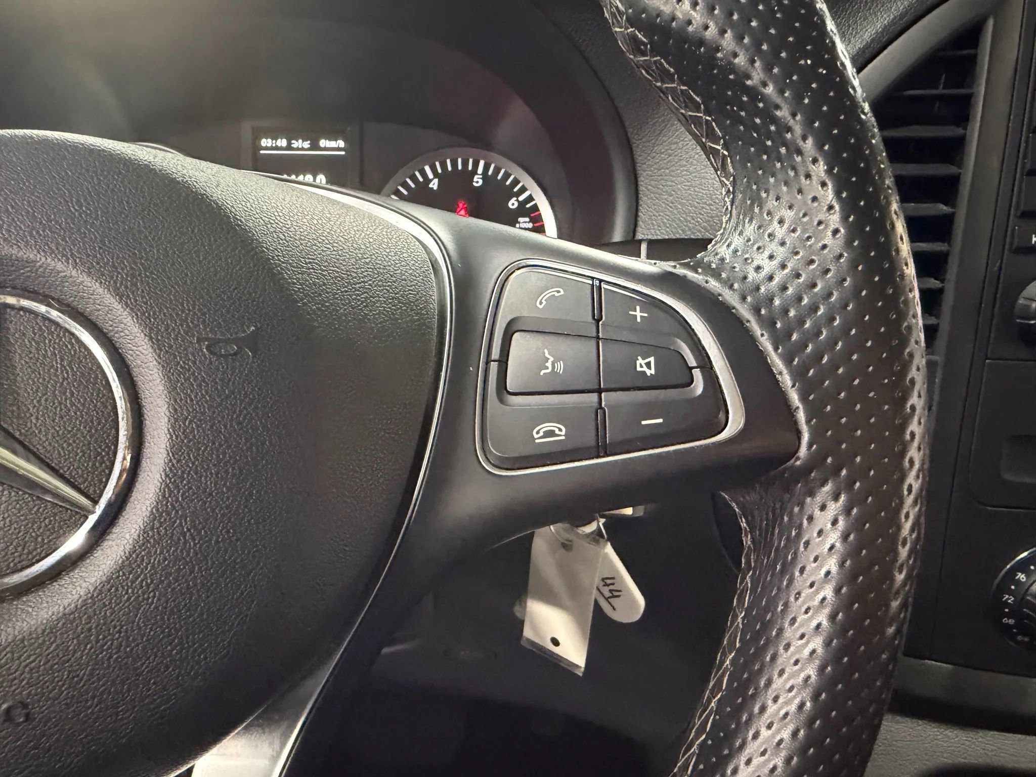 Used 2019 Mercedes-Benz Metris Passenger image 16