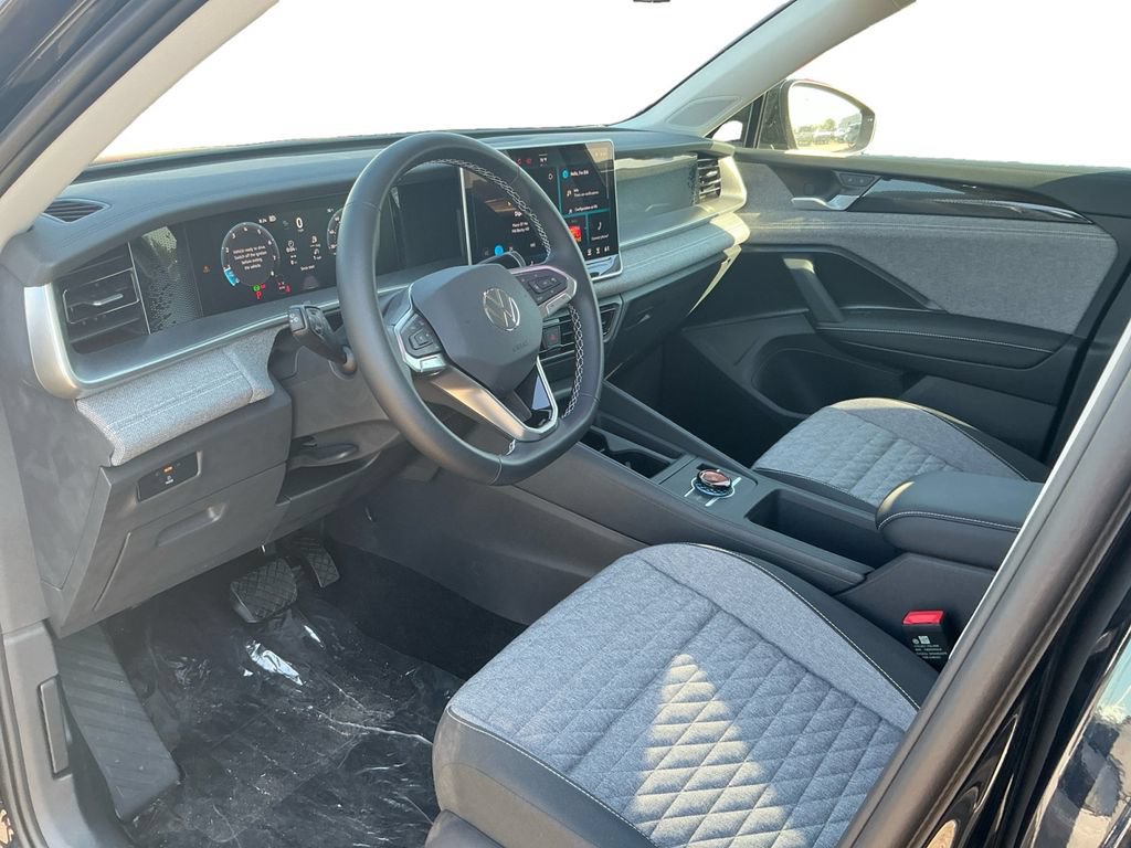 New 2026 Volkswagen Tiguan S AWD/4WD image 24