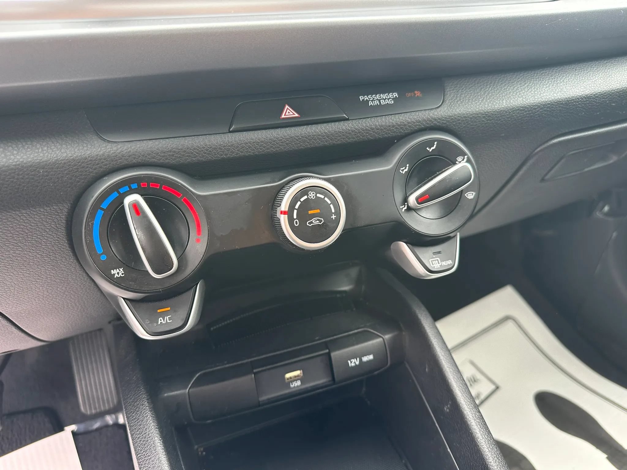 Used 2022 Kia Rio LX FWD image 27
