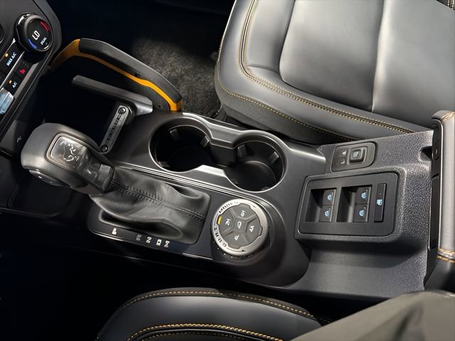 Used 2024 Ford Bronco Badlands image 25